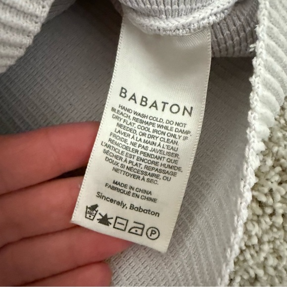 Aritzia Babaton‎ Sculpt Knit Racer Cropped Tank Matte Pearl S Ribbed Crop - Picture 6 of 7